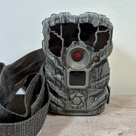 Stealth Cam Browtine Trail Camera - Picture 1 of 7